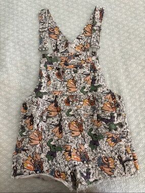 Her Universe Marvel White Black and Orange Graphic Top